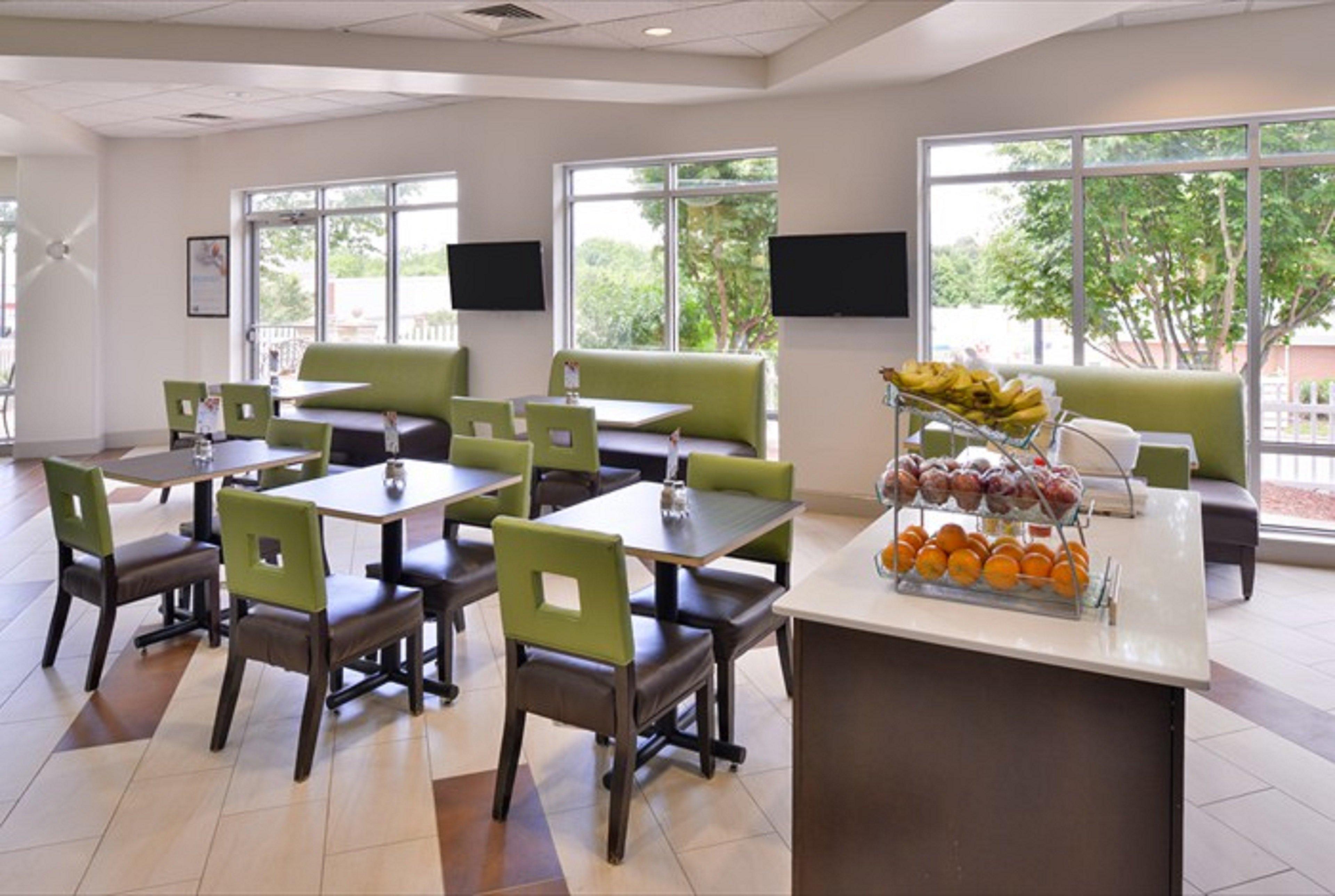 Holiday Inn Express Hotel & Suites Mooresville - Lake Norman By Ihg Ngoại thất bức ảnh