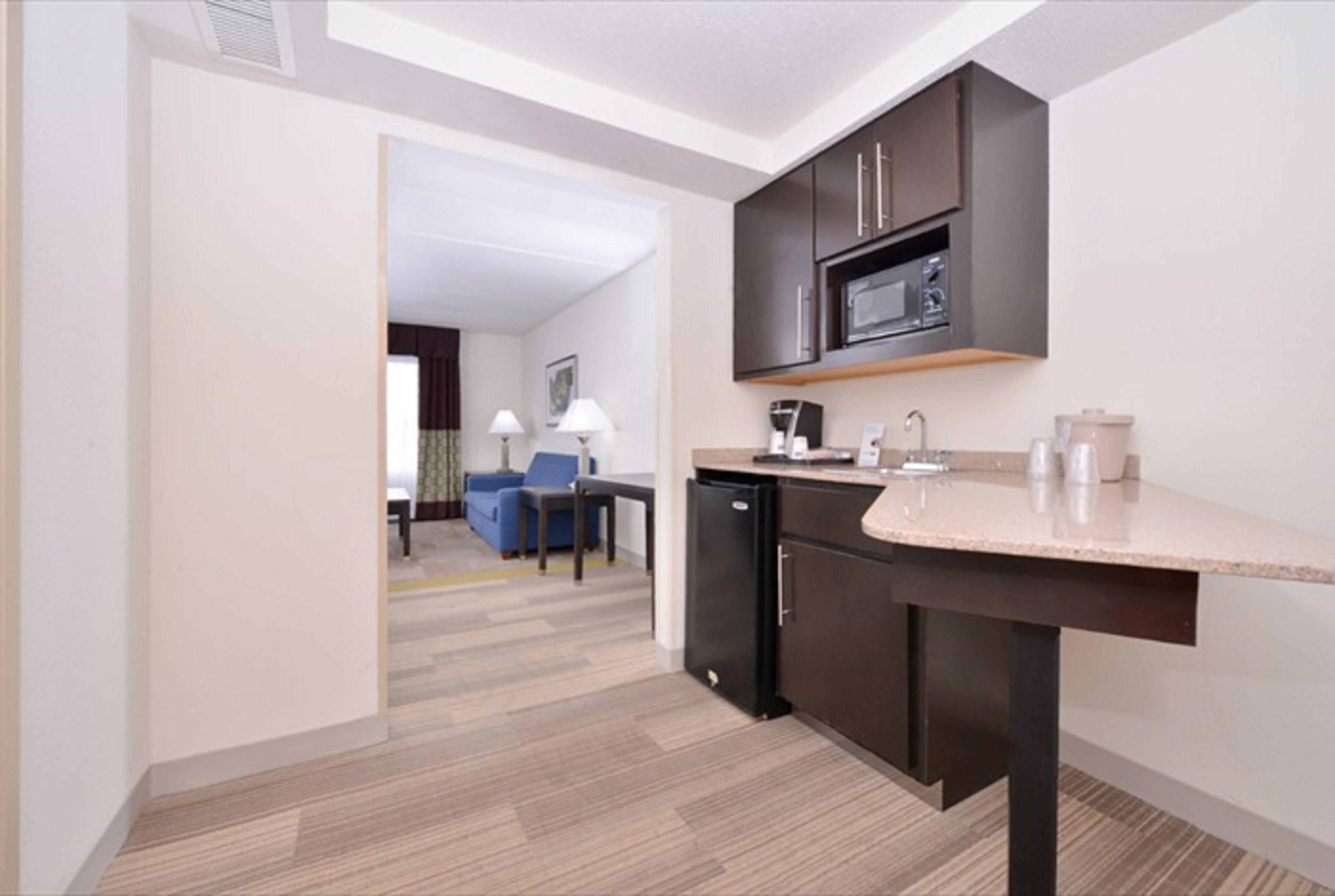 Holiday Inn Express Hotel & Suites Mooresville - Lake Norman By Ihg Ngoại thất bức ảnh