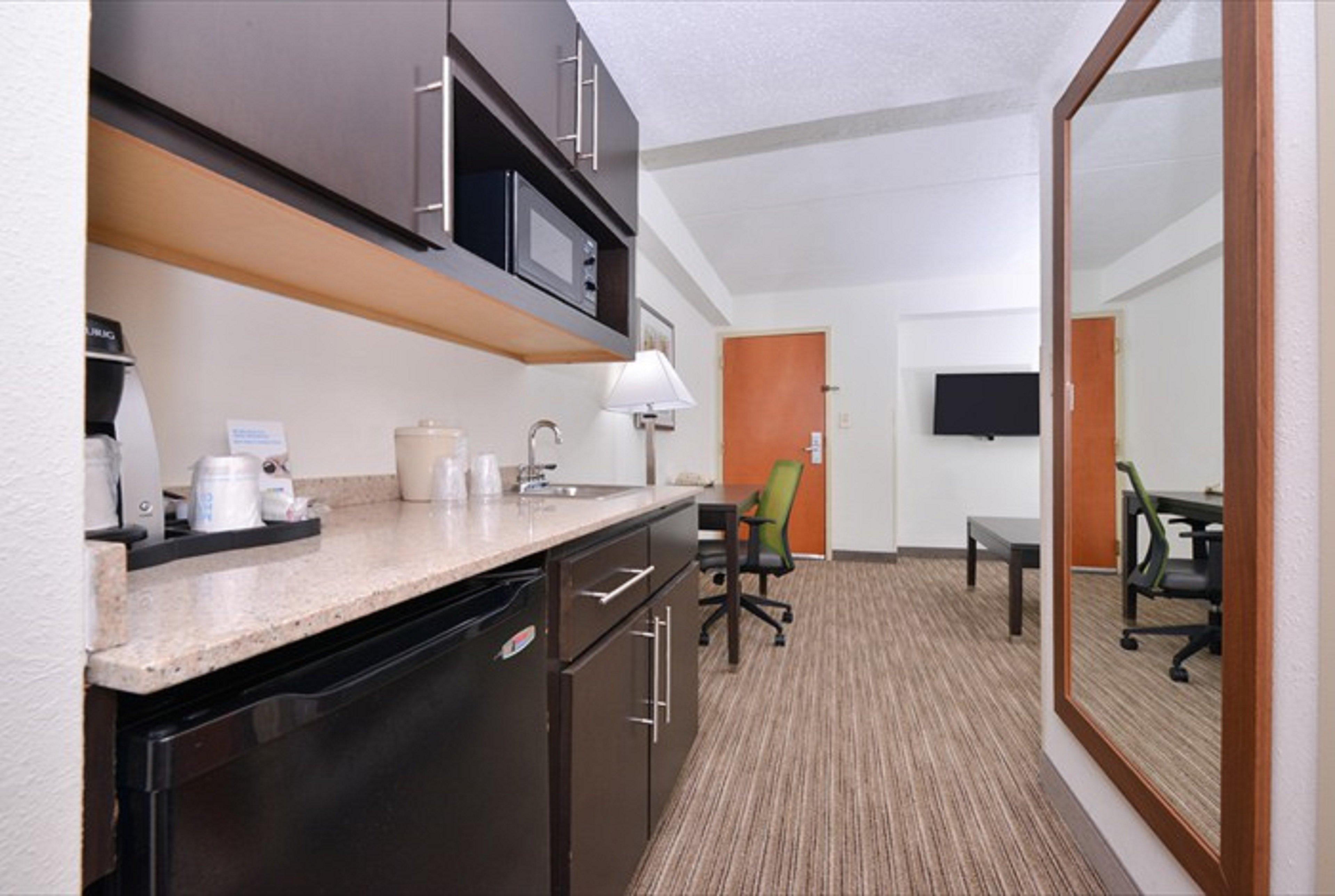 Holiday Inn Express Hotel & Suites Mooresville - Lake Norman By Ihg Ngoại thất bức ảnh